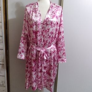 Morgan Taylor Intimates 2XL Floral Belted Robe